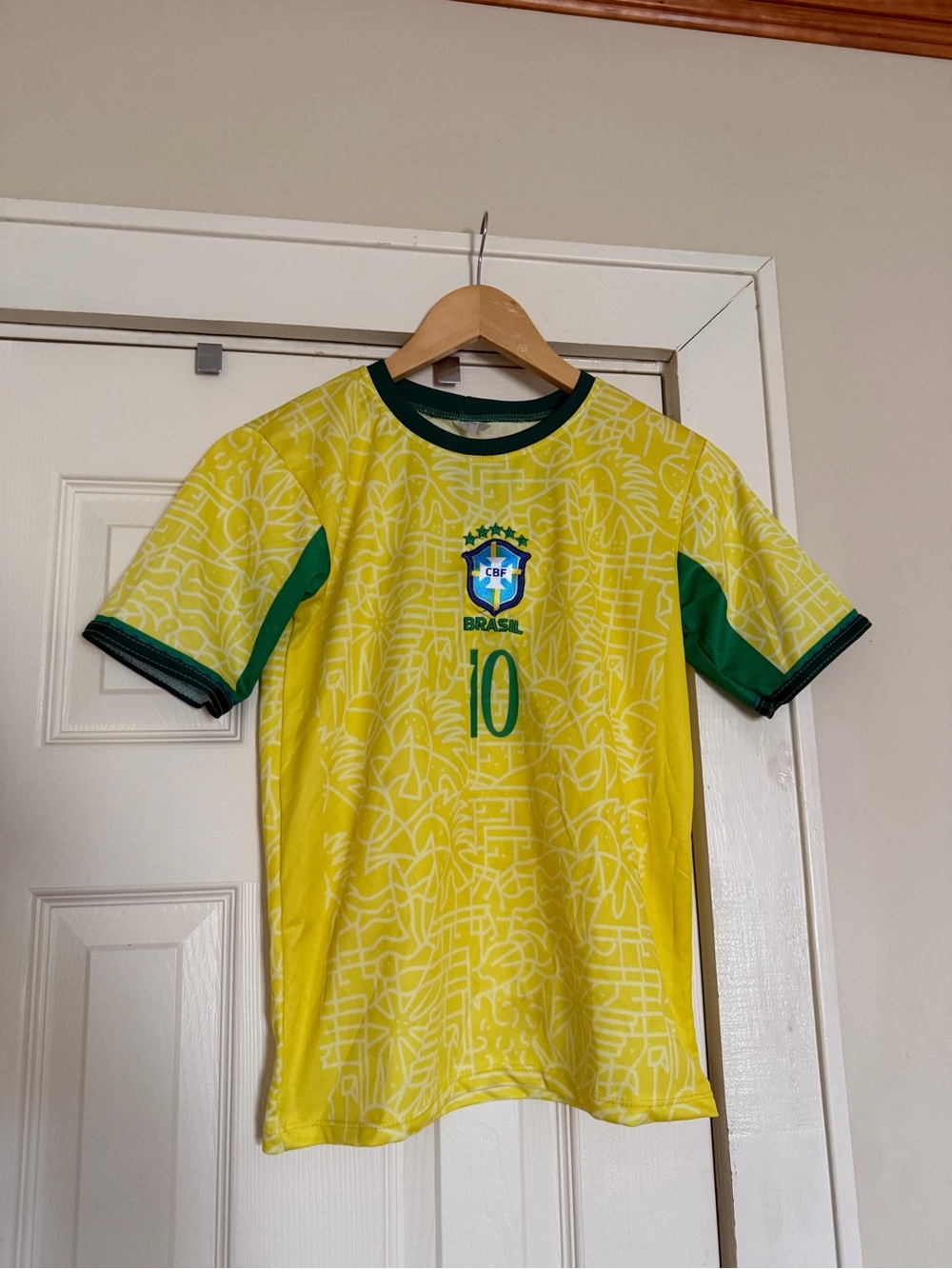 United Colors Of Benetton Green and Yellow Tee with Tag